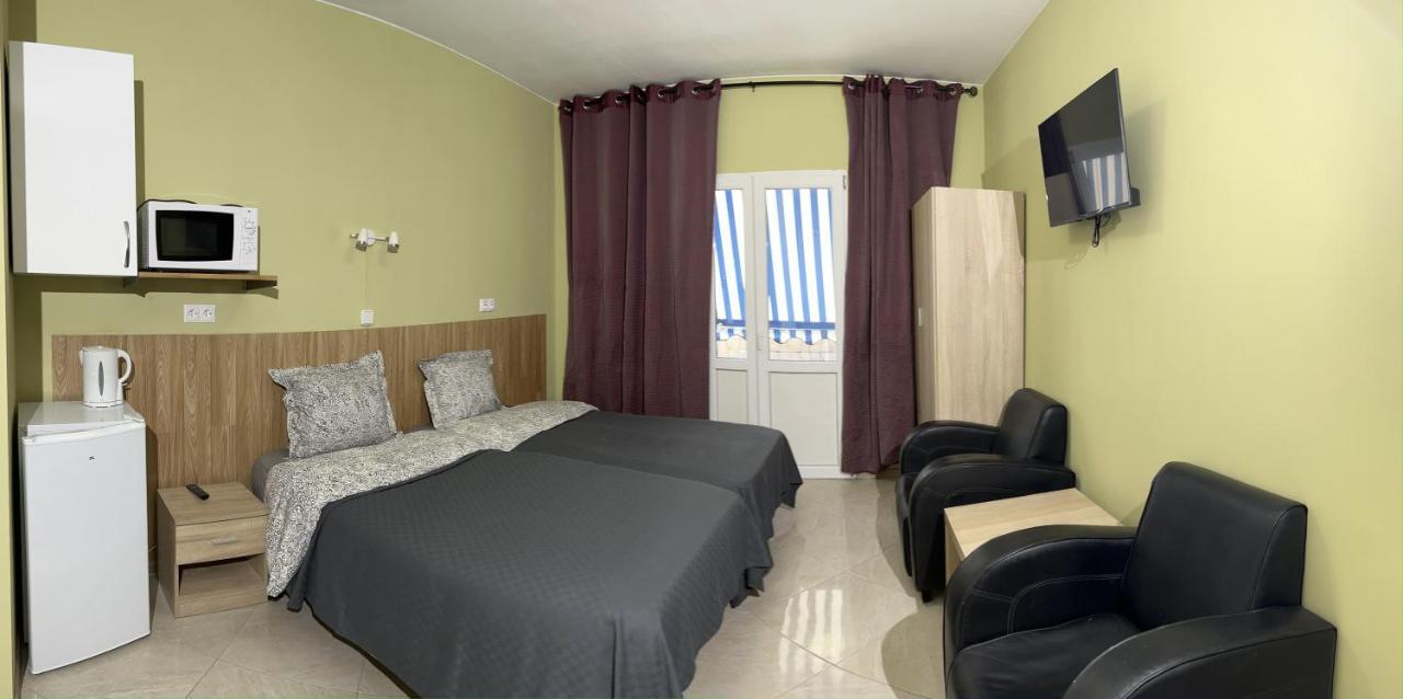 Mini-Hotel Casa De La Luz لقنت المظهر الخارجي الصورة